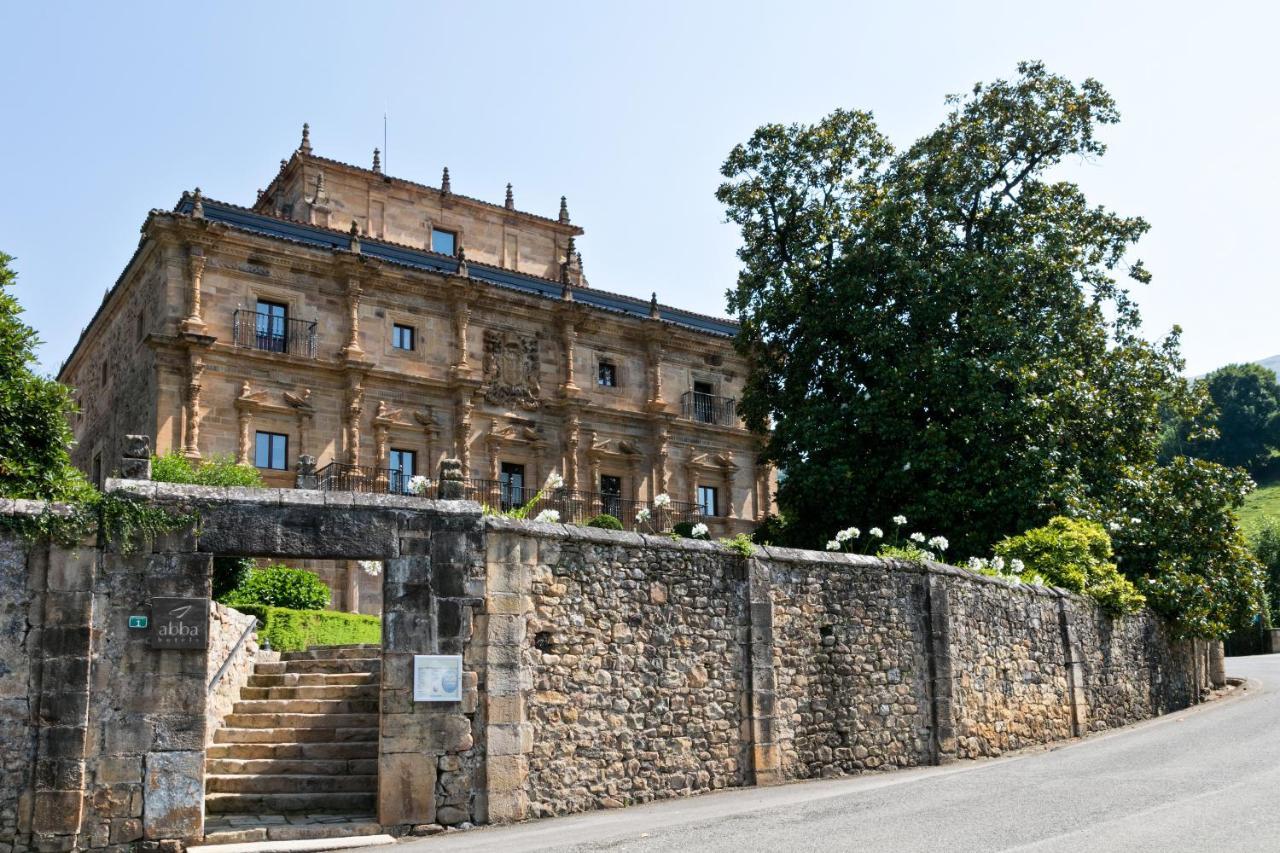 Abba Palacio De Sonanes Hotel Villacarriedo Exterior foto